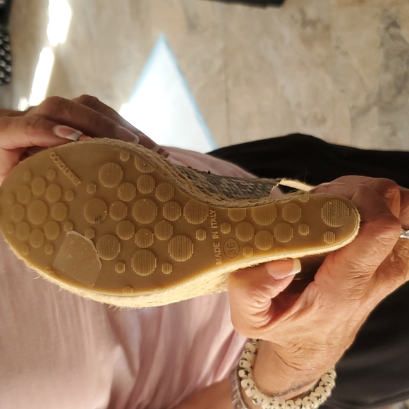EUC Jimmy Chew snakeskin wedges - Picture 11 of 12